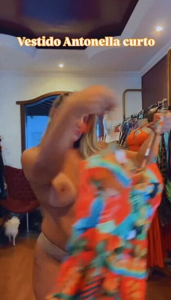 Full leaked Mature women page private onlyfans photo