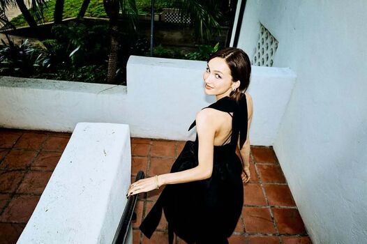 Full leaked Maude apatow private onlyfans photo