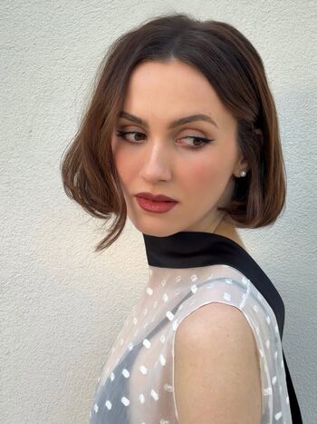 Full leaked Maude apatow private photo