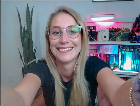 Full leaked Maude garrett private photo