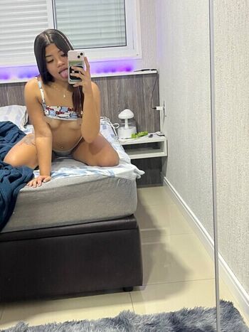 Full leaked Mavi felix private photo