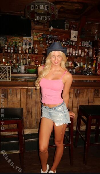 Full leaked Mavie noelle private photo