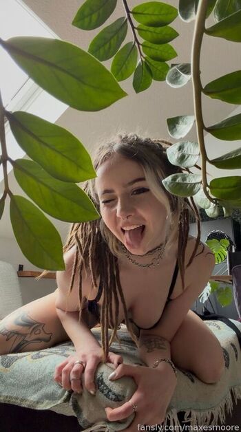 Full leaked Maxesecret private onlyfans photo