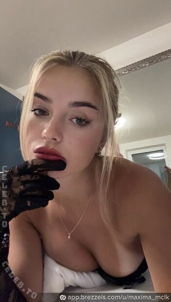 Full leaked Maxima mclk  page private onlyfans photo