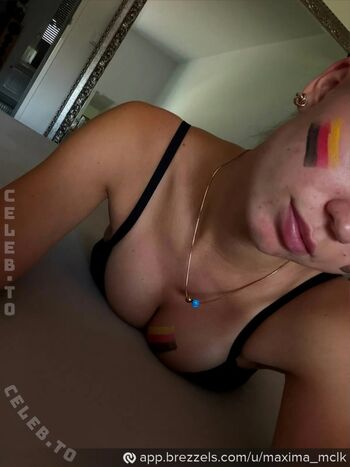 Full leaked Maxima mclk page private photo