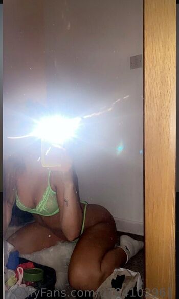 Full leaked Maya beresford private photo