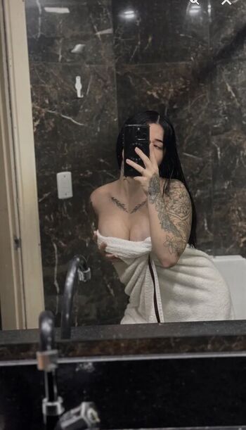 Full leaked Maya braga private photo