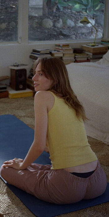 Full leaked Maya hawke private photo