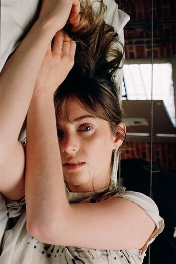 Full leaked Maya hawke private photo