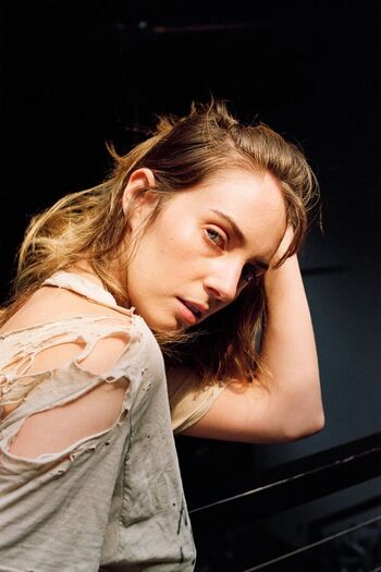 Full leaked Maya hawke private photo