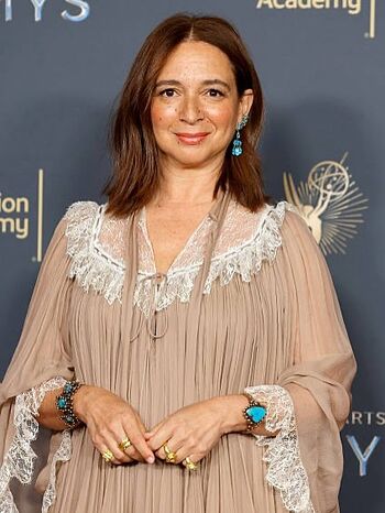 Full leaked Maya rudolph private photo