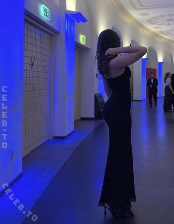 Full leaked Mayaa zr private onlyfans photo