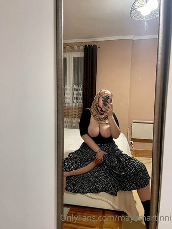 Full leaked Mayamartinni private photo