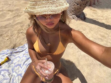 Full leaked Mayanaks private onlyfans photo