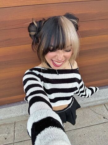 Full leaked Maybebaylee private photo