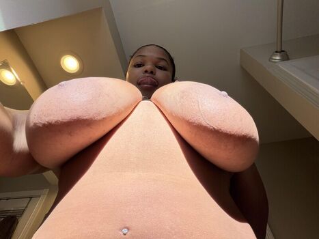 Full leaked Mayybaccc private photo