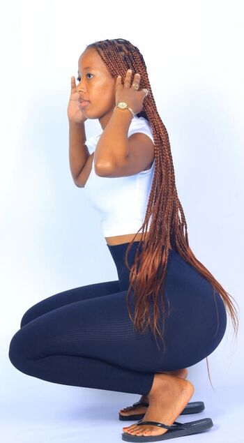 Full leaked Mazizi private onlyfans photo