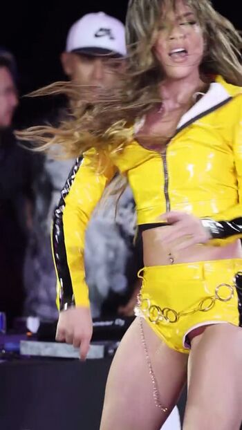 Full leaked Mc melody page private onlyfans photo