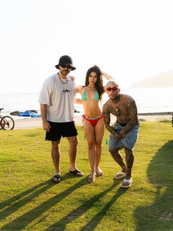 Full leaked Mc melody page private onlyfans photo