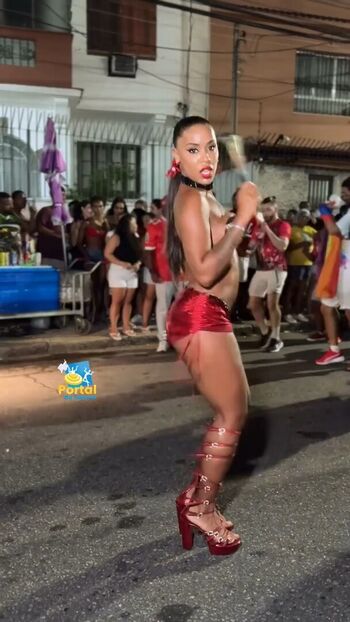 Full leaked Mc rebecca  page private onlyfans photo