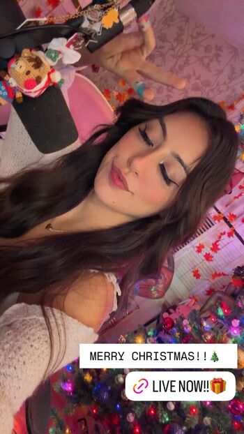 Full leaked Mcddle page private onlyfans photo