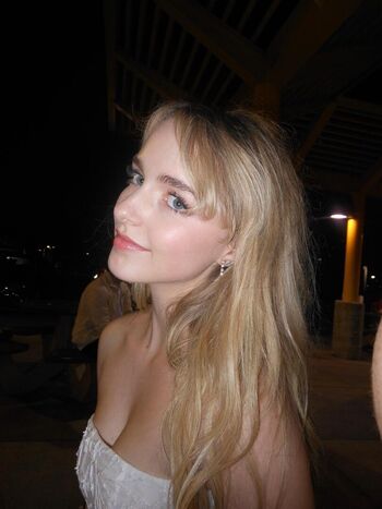 Full leaked Mckenna grace  page private onlyfans photo