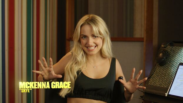 Full leaked Mckenna grace page private photo