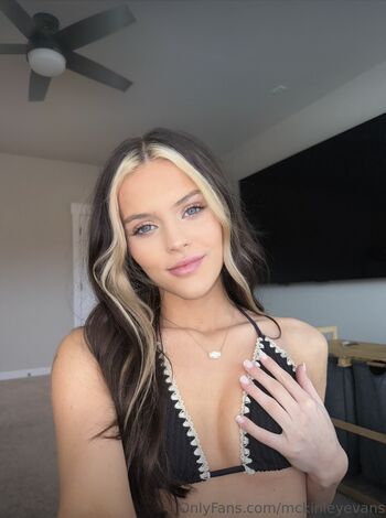 Full leaked Mckinley evans private onlyfans photo