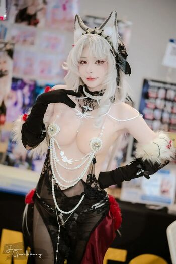Full leaked Meenfox private photo