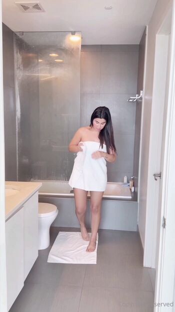 Full leaked Meetii kalher page private photo