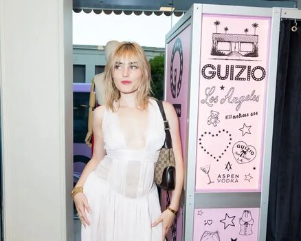 Full leaked Meg donnelly private photo