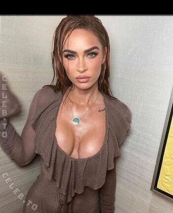 Full leaked Megan fox private photo