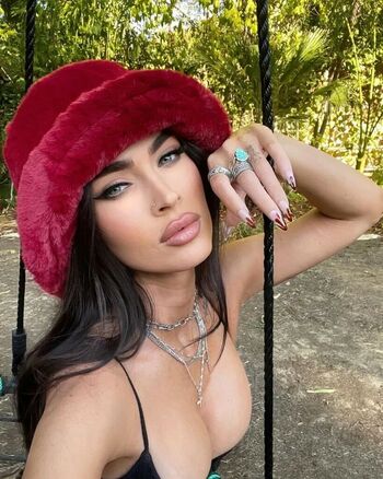 Full leaked Megan fox page private photo