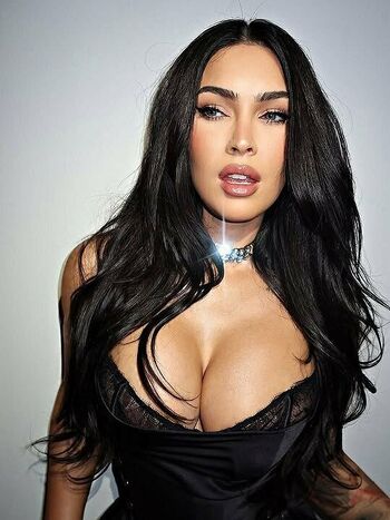 Full leaked Megan fox private photo
