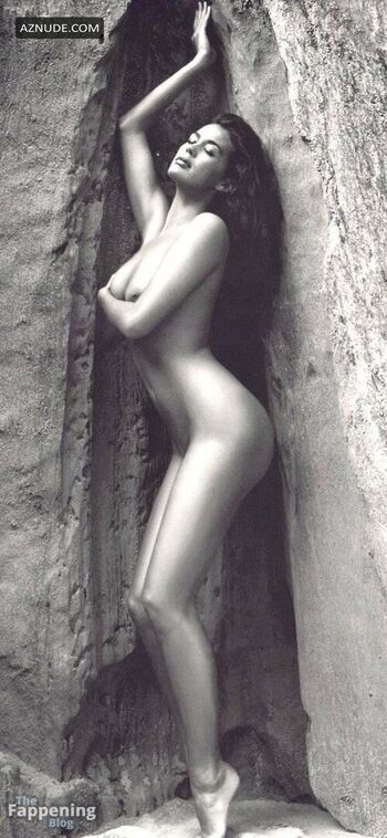 Full leaked Megan gale private photo