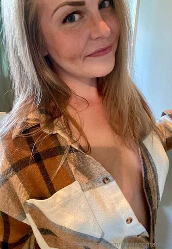 Full leaked Megan maddox page private photo
