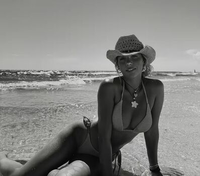 Full leaked Megan moroney private onlyfans photo