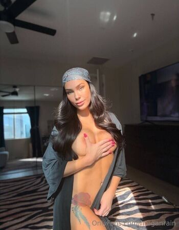 Full leaked Megan rain private photo