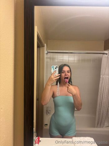 Full leaked Megangene private photo