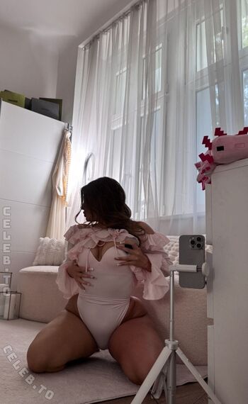Full leaked Meggie jolie private photo