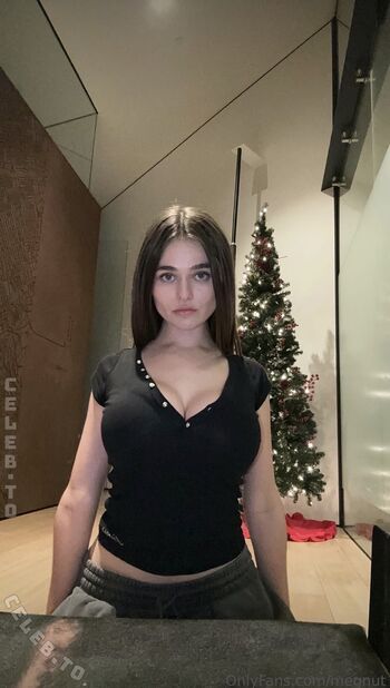 Full leaked Megnut page private onlyfans photo