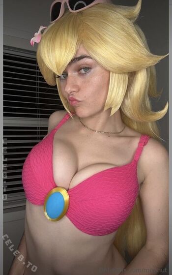 Full leaked Megnut private onlyfans photo