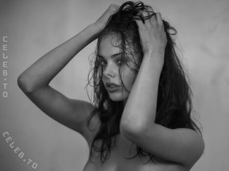 Full leaked Meika woollard private photo