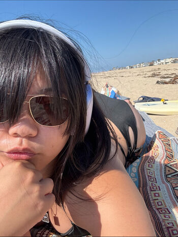 Full leaked Meilynluo page private photo