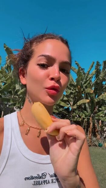 Full leaked Mel maia private photo