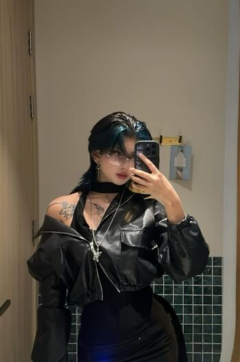 Full leaked Melliner private onlyfans photo