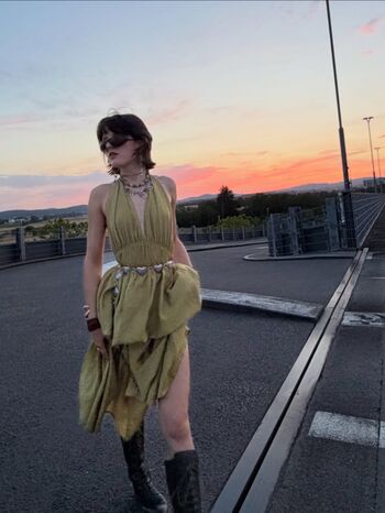 Full leaked Melbeamyth private photo