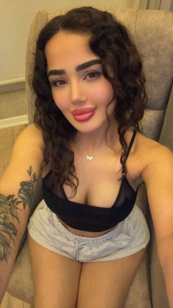 Full leaked Melek azad private photo
