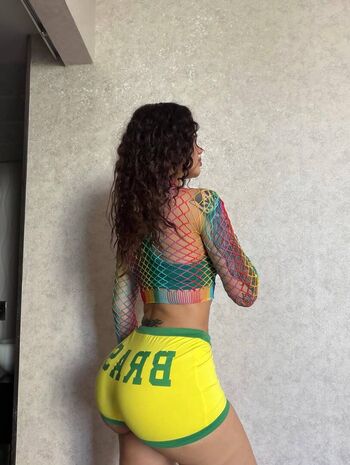 Full leaked Melek azad private photo