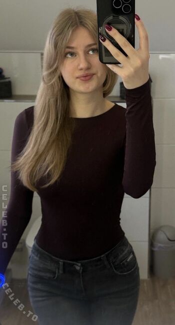 Full leaked Meleomanie private photo